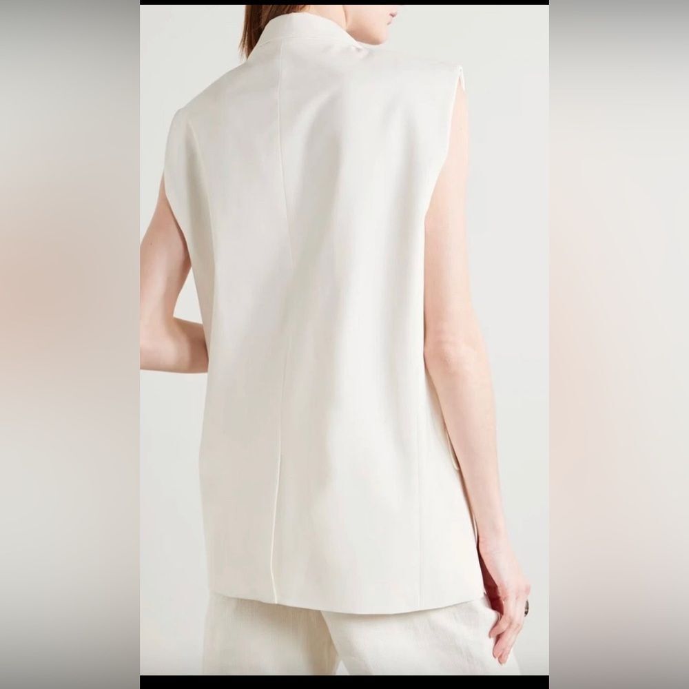 Theory Cream Tailored Vest - Picture 2 of 7